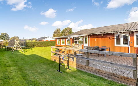 Ali - 500M from the Sea: Chalet, Arrière-Cour, Cour, Batiments Jardin, Cabanon, Siding, Mobilier De Jardin, Cabane En Rondins, Structure En Plein Air, Cabane