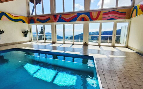 Sankt Urban 100: Plafond, Piscine, Hôtel, Recours, Daylighting, Villa, Balcon, Eco Hôtel