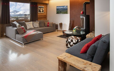 Soleil des Alpes: Meubles, Design Intérieur, Sol, Canapé, Sol, Bois, Salon, Parquet, Domicile, Plafond