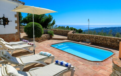Comendador: Bleu, Piscine, Mobilier De Jardin, Meubles, Recours, Mer, Eco Hôtel, Balancelle, Loisir, Chaise