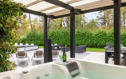Frösakull Paradiset: Meubles, Mobilier De Jardin, Ombre, Piscine, Composite, Loisir, Recours, Eco Hôtel, Chaise, Structure En Plein Air