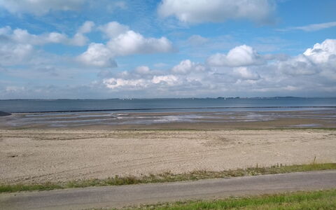 De Zeebries: Ciel, Bleu, Nuage, Jour, Environnement Naturel, Horizon, Écorégion, Côte, Plaine