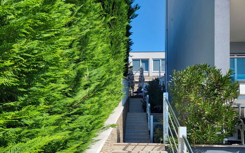 Bella: Appartement, Hôtel
