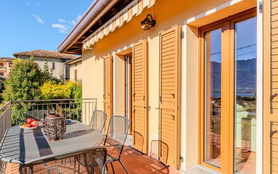 Alex 700.2: Appartement, Hôtel