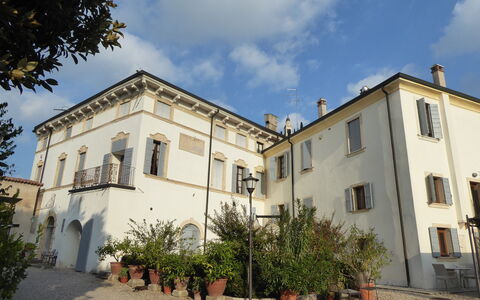 Calicantus, Verona, Pool, Wifi: Biens, Balcon, Moulage, Manoir, Hacienda, Villa, Plâtre