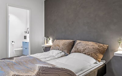Barnet - 180M to the Fjord