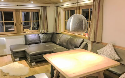 Almchalet Zillertal 675.3: Meubles, Bois, Design Intérieur, Sol, Canapé, Sol, Éclairage, Plafond, Salon, Pièce
