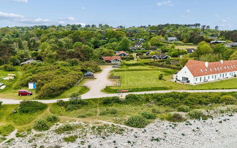 Terne - 90M from the Sea: Chalet, Arrière-Cour, Cour, Batiments Jardin, Cabanon, Siding, Mobilier De Jardin, Cabane En Rondins, Structure En Plein Air, Cabane