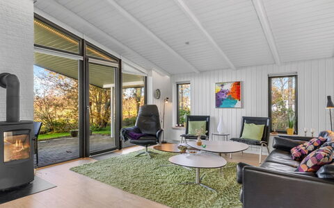 Sigbrit - 100M from the Sea: Design Intérieur, Sol, Sol, Bois, Plafond, Meubles, Parquet, Salon, Canapé, Domicile