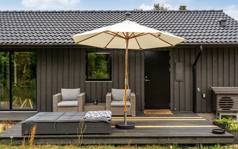 Jelisaveta - 45Km from the Sea: Chalet, Arrière-Cour, Cour, Batiments Jardin, Cabanon, Siding, Mobilier De Jardin, Cabane En Rondins, Structure En Plein Air, Cabane