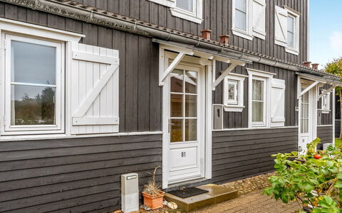 Benthe - 100M to the Fjord: Chalet, Arrière-Cour, Cour, Batiments Jardin, Cabanon, Siding, Mobilier De Jardin, Cabane En Rondins, Structure En Plein Air, Cabane
