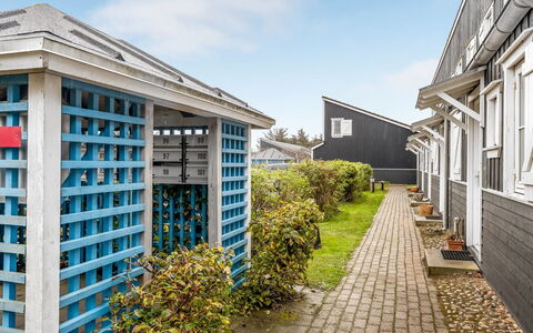 Benthe - 100M to the Fjord: Chalet, Arrière-Cour, Cour, Batiments Jardin, Cabanon, Siding, Mobilier De Jardin, Cabane En Rondins, Structure En Plein Air, Cabane