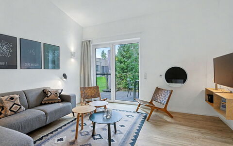 Lichtblick: Sol, Design Intérieur, Mur, Meubles, Bois, Sol, Salon, Plafond, Canapé, Domicile