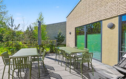 Seeufer Lodge: Mobilier De Jardin, Meubles, Chaise, Table, Tableau De Plein Air, Lot Terre, Ombre, Table Cuisine Et Salle A Manger, Jardin, Cour