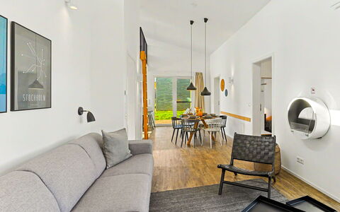 Schmidt: Meubles, Design Intérieur, Mur, Sol, Bois, Plafond, Sol, Canapé, Salon, Éclairage