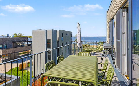 Penthouse Seevibes: Appartement, Design Urbain, Condominium, Balcon, Clôture, Passerelle, Plate-Forme, Eco Hôtel