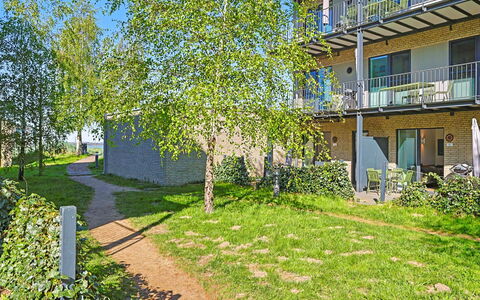 Seewind: Arbuste, Zone Résidentielle, Lot Terre, Appartement, Jardin, Ombre, Pelouse, Biens, Cour, Aménagement Paysager