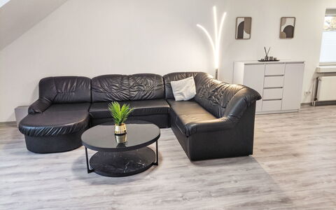 Sonnenschein: Meubles, Sol, Sol, Design Intérieur, Canapé, Bois, Parquet, Salon, Revêtement De Sol Stratifié, Domicile