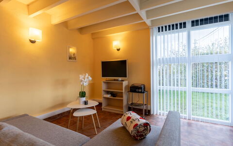 Polderzicht with Parking & Garden: Design Intérieur, Sol, Mur, Sol, Plafond, Meubles, Pièce, Éclairage, Domicile, Appartement