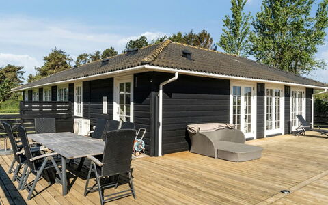 Dietke - 85M from the Sea: Bleu, Chalet, Maison, Domicile, Ferme, Biens, Siding