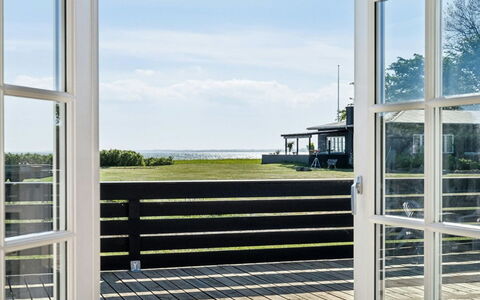 Dietke - 85M from the Sea: Bleu, Chalet, Maison, Domicile, Ferme, Biens, Siding