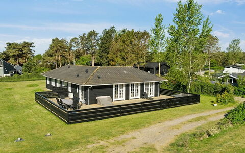 Dietke - 85M from the Sea: Bleu, Chalet, Maison, Domicile, Ferme, Biens, Siding