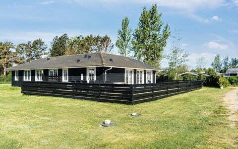 Dietke - 85M from the Sea: Bleu, Chalet, Maison, Domicile, Ferme, Biens, Siding