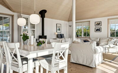 Dietke - 85M from the Sea