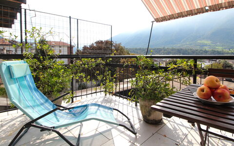 Casa Ines, Feltre: Meubles, Chaise, Mobilier De Jardin, Tableau De Plein Air, Balcon, Eco Hôtel, Ombre, Plante D'Appartement, Recours, Table Basse