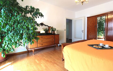 Casa Ines, Feltre: Meubles, Design Intérieur, Bois, Sol, Pièce, Sol, Éclairage, Chambre, Lit, Plafond