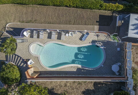 Villa Caroline, Private Pool and Seaview: Bleu, Piscine, Recours, Mobilier De Jardin, Loisir, Composite, Caractéristique De L'Eau, Ombre, Eco Hôtel, Aménagement Paysager