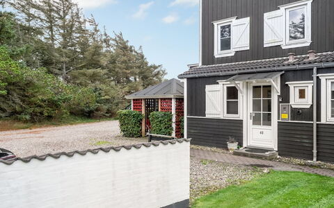 Epiphania - 100M to the Fjord: Domicile, Zone Résidentielle, Maison, Chalet, Toit, Lot Terre, Siding, Jardin, Biens, Pelouse