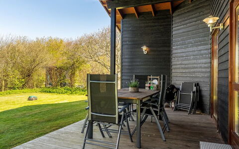Jaane - 250M to the Fjord: Chalet, Arrière-Cour, Cour, Batiments Jardin, Cabanon, Siding, Mobilier De Jardin, Cabane En Rondins, Structure En Plein Air, Cabane