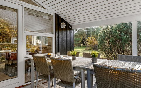 Peder - 4Km from the Sea: Chalet, Arrière-Cour, Cour, Batiments Jardin, Cabanon, Siding, Mobilier De Jardin, Cabane En Rondins, Structure En Plein Air, Cabane