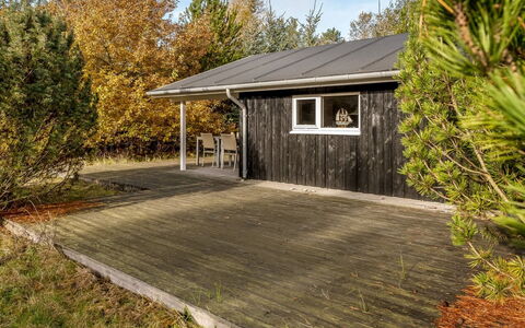 Peder - 4Km from the Sea: Chalet, Arrière-Cour, Cour, Batiments Jardin, Cabanon, Siding, Mobilier De Jardin, Cabane En Rondins, Structure En Plein Air, Cabane