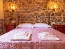 Marina's Lodge