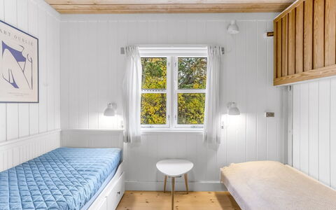 Catha - 200M from the Sea: Chambre, Bois, Lit, Sol, Sol, Design Intérieur, Literie, Plafond, Drap De Lit, Meubles