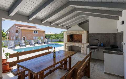 Damir: Meubles, Mobilier De Jardin, Domicile, Chaise, Composite, Piscine, Ombre, Biens, Chalet, Porche