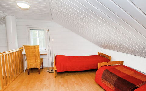 Saunaharju 6: Lit, Meubles, Chambre, Design Intérieur, Literie, Drap De Lit, Sol, Bois, Sol, Pièce