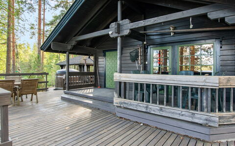 Susiranta: Bois, Porche, Plate-Forme, Parquet, Planche, Dur, Chalet, Siding, Ombre, Cabane En Rondins