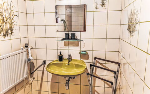 Schwalenberg 196: Luminaire Plomberie, Salle De Bains, Plomberie, Robinet, Lavabo, Sol, Évier, Sol, Tuile