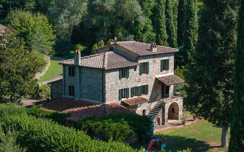Mulino di Carpineto with Pool Gaiole in Chianti: Maison, Architecture, Arbuste, Domicile, Biens, Chalet, Ferme, Jardin, Villa