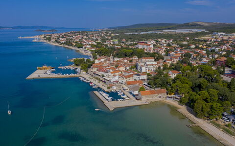 Sv. Filip i Jakov 148: Appartement, Condominium, Piscine, Quai, Marina, Recours, Hôtel, Ville Resort, Passerelle