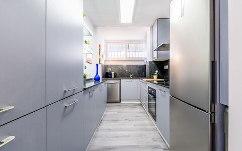 Del Sol: Cuisine, Appareil De Cuisine, Comptoir, Sol, Principaux Appliance, Design Intérieur, Cabinetry, Bois, Meubles, Sol