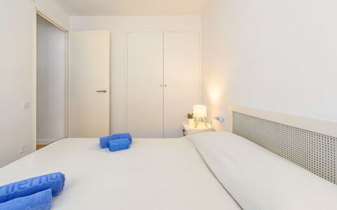 Del Sol: Design Intérieur, Chambre, Sol, Meubles, Lit, Sol, Plafond, Pièce, Domicile, Drap De Lit
