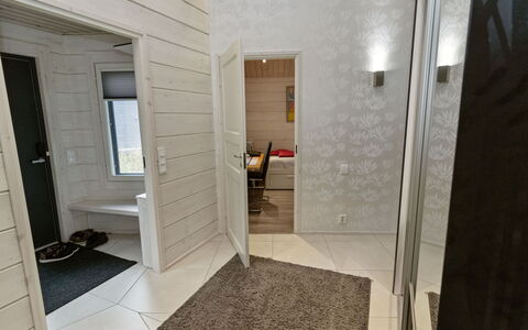 Nuunalahti: Design Intérieur, Mur, Sol, Bois, Plafond, Meubles, Sol, Pièce, Éclairage, Appartement