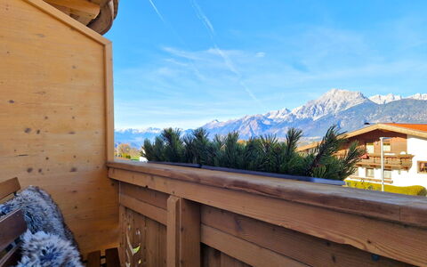Weerberg 1: Chaîne De Montagnes, Chalet, Balcon, Alpes, Crête, Vallée, Tache De Bois, L'Hiver, Siding, Glacial Relief