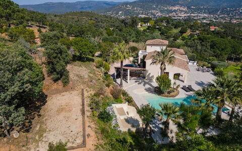 Villa Resedas: Arbre, Paysage, Photographie Aérienne, Aménagement Paysager, Vue Du Ciel, Hacienda, Eco Hôtel, Chaparral