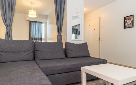 Kotipaljakka A3: Meubles, Design Intérieur, Sol, Sol, Bois, Pièce, Canapé, Appartement, Domicile, Parquet