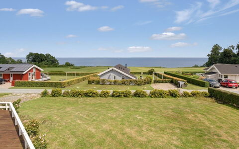 Finn - 100M from the Sea: Lot Terre, Biens, Aménagement Paysager, Pelouse, Jardin, Côte, Conception, Ferme, Villa